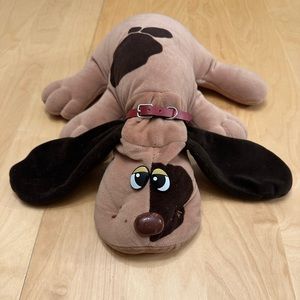 Vintage Pound Puppy 18”